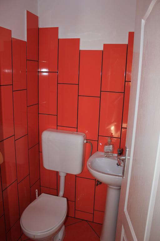 Timi Kulcsoshaz Hotel Lazarea Bagian luar foto