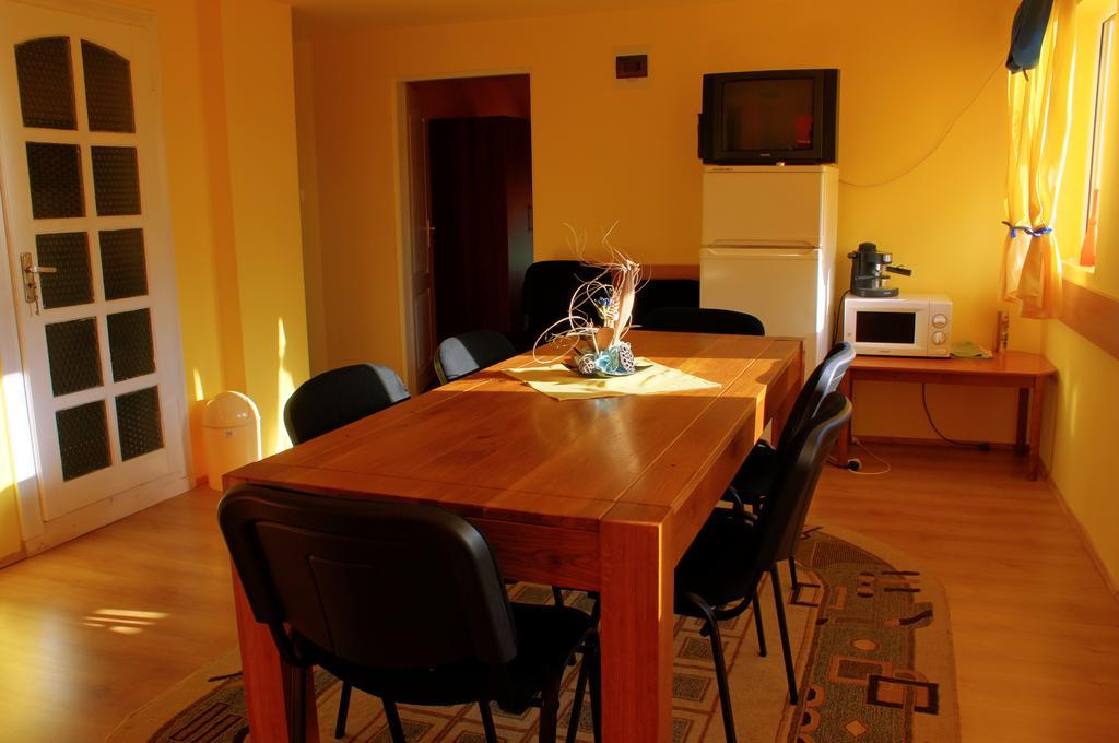 Timi Kulcsoshaz Hotel Lazarea Bagian luar foto